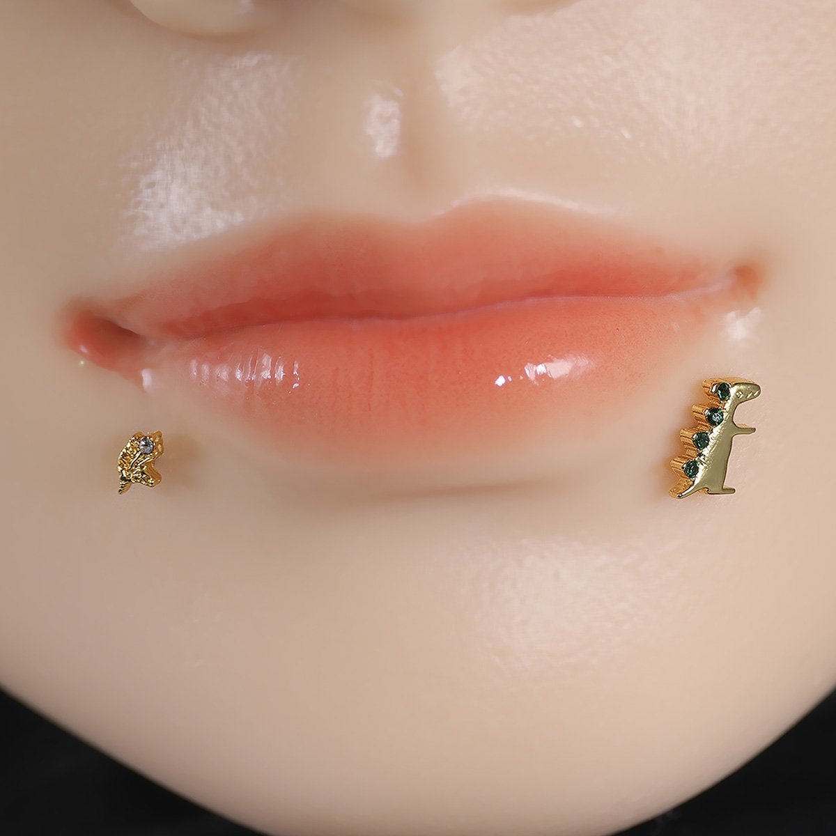 A Cute Dinosaur Lip Stud Ear S - Body Jewelry Changing Kit ulasan dan harga
